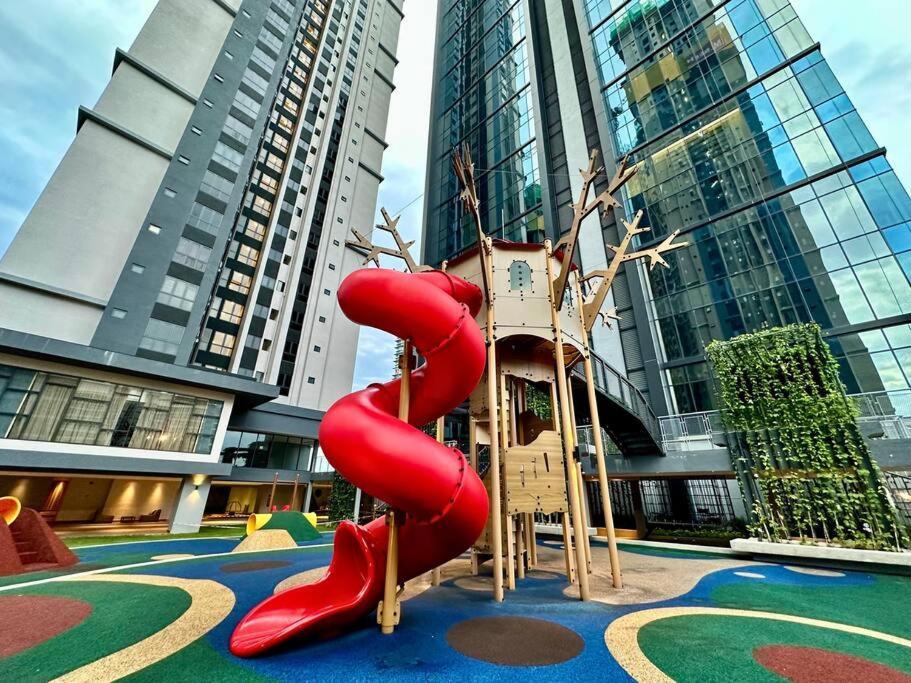 Sunway Velocity Two By Rverse Pangsapuri Kuala Lumpur