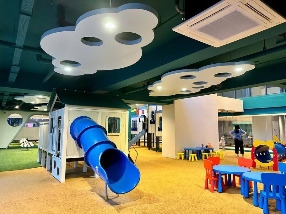 Apartment Sunway Velocity Two By Rverse