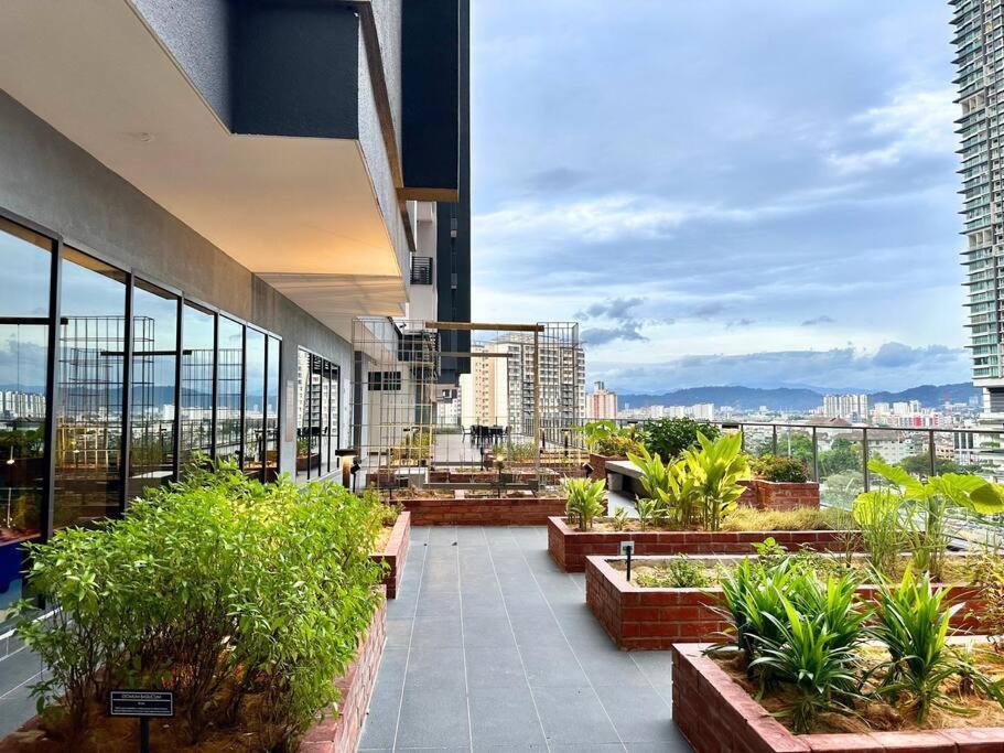 Apartment Sunway Velocity Two By Rverse